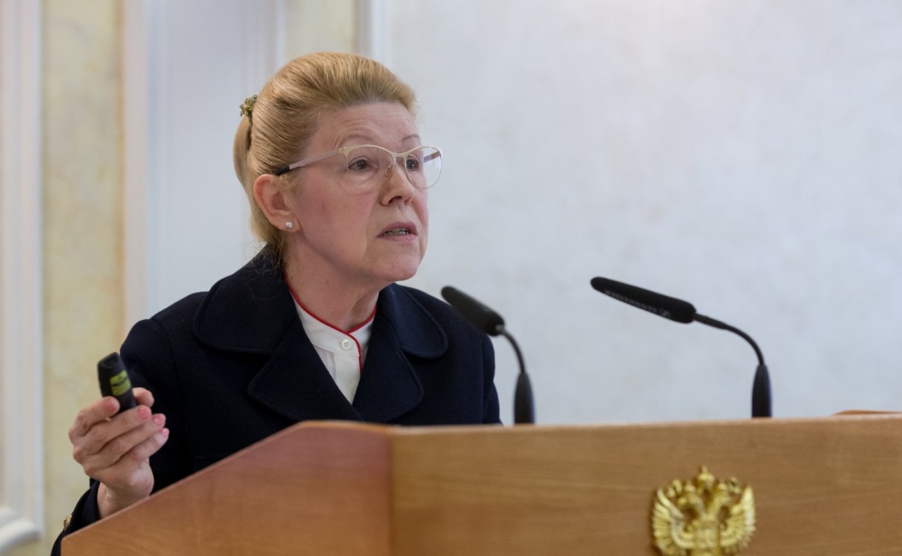 Елена Мизулина, заместитель председателя Комитета по конституционному законодательству и государственному строительству СФ РФ