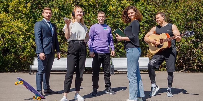 Сергей Собянин поздравил москвичей с Днем молодежи